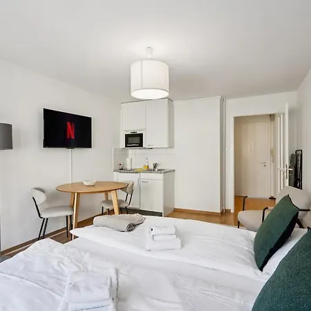 Chic - Modern - Crown 27 Zurich